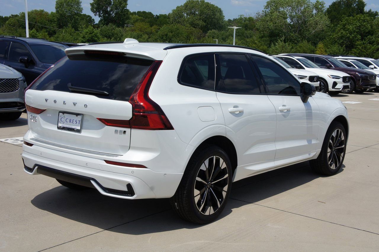 New 2026 Volvo XC60 B5 Plus w/ Protection Package Premier image 4