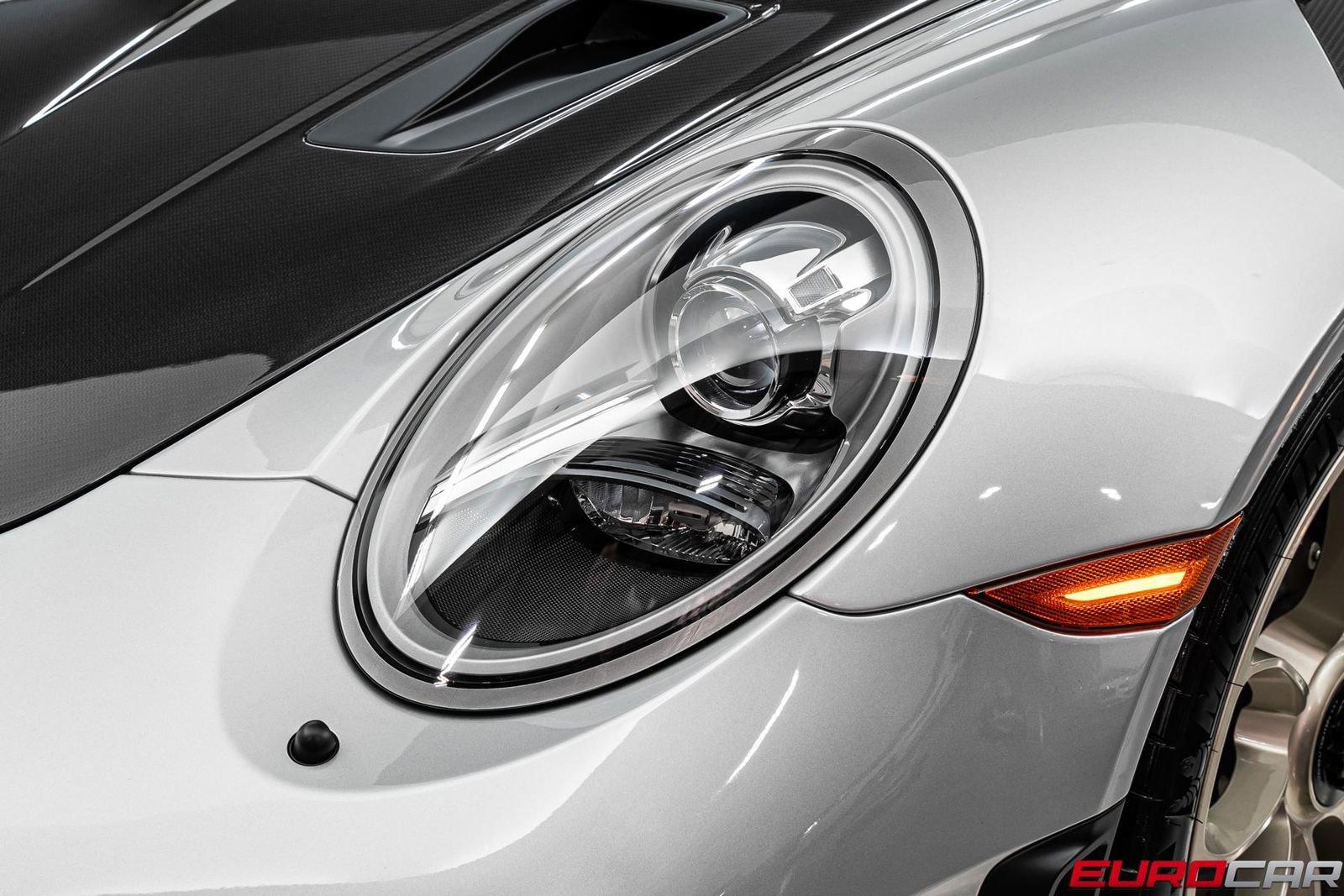 Used 2018 Porsche 911 GT2 RS image 14