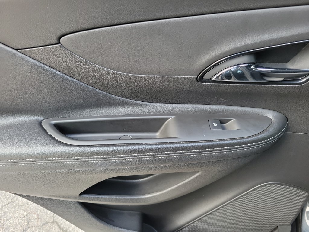 Used 2018 Buick Encore Preferred FWD image 23