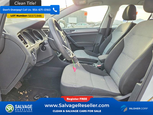 Used 2016 Volkswagen e-Golf SE w/ DC Fast Charging Package FWD image 9