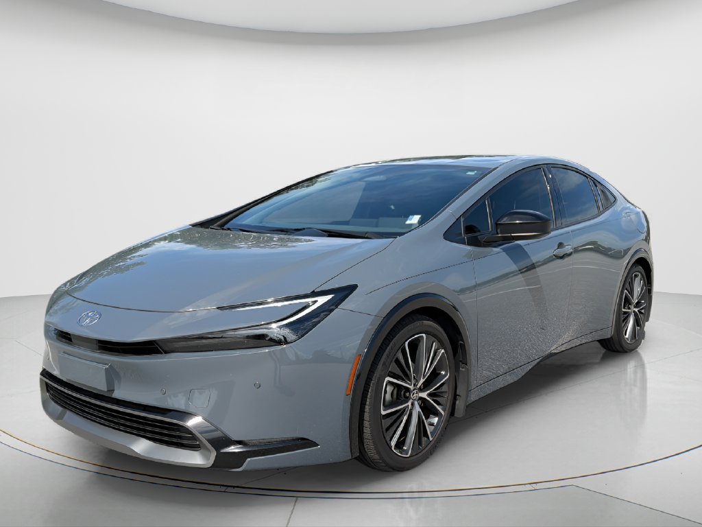 Used 2023 Toyota Prius XLE