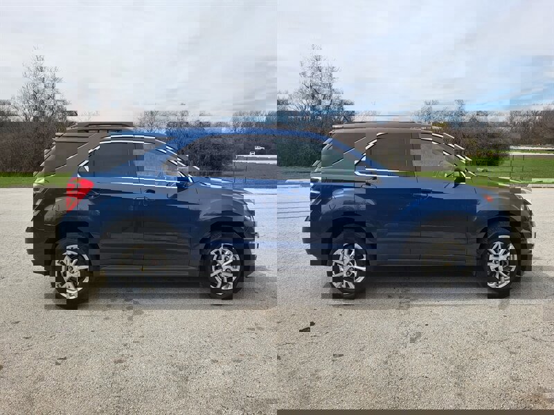 Used 2016 Chevrolet Equinox LT w/ Convenience Package image 6