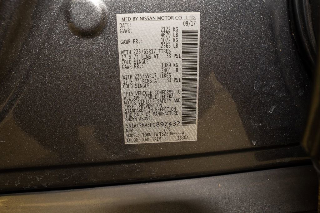 Used 2017 Nissan Rogue SV w/ SV Premium Package image 20