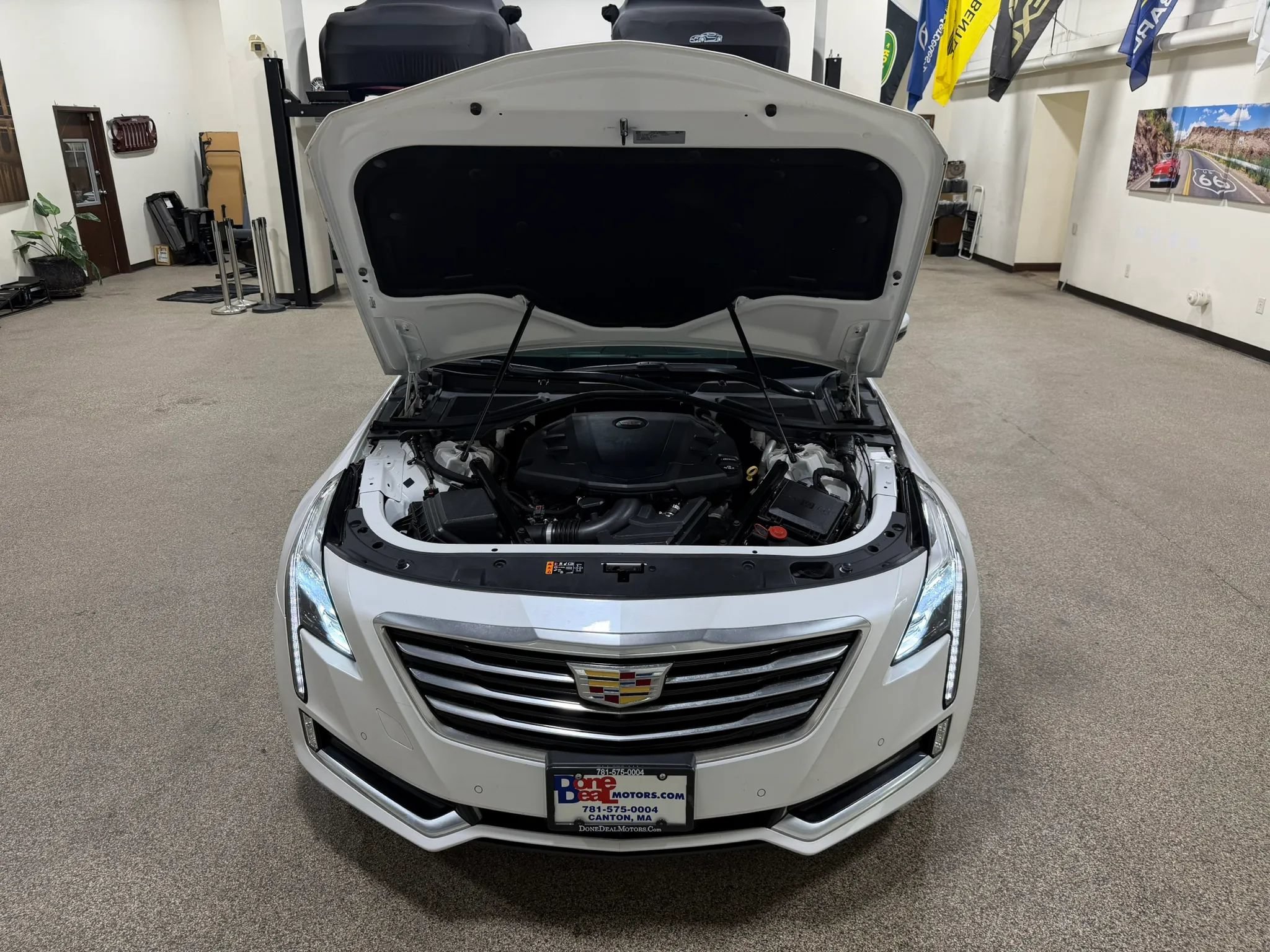 Used 2018 Cadillac CT6 Luxury AWD/4WD image 61