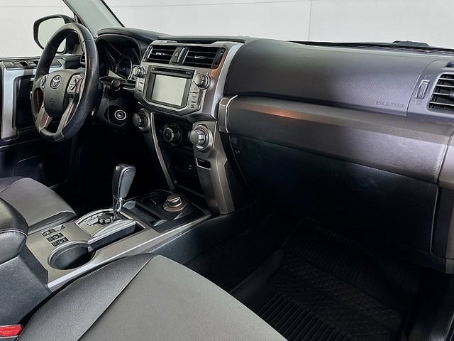 Used 2019 Toyota 4Runner SR5 Premium AWD/4WD image 31