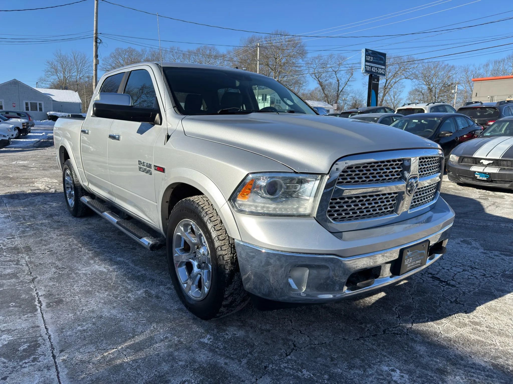 Used 2014 RAM 1500 Laramie image 1