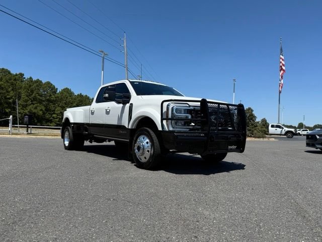 Certified 2025 Ford F450 King Ranch w/ FX4 Off-Road Package AWD/4WD image 9