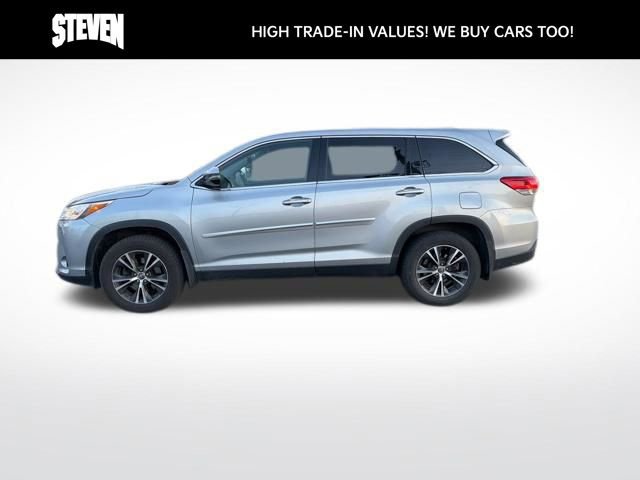 Used 2019 Toyota Highlander Plus image 3