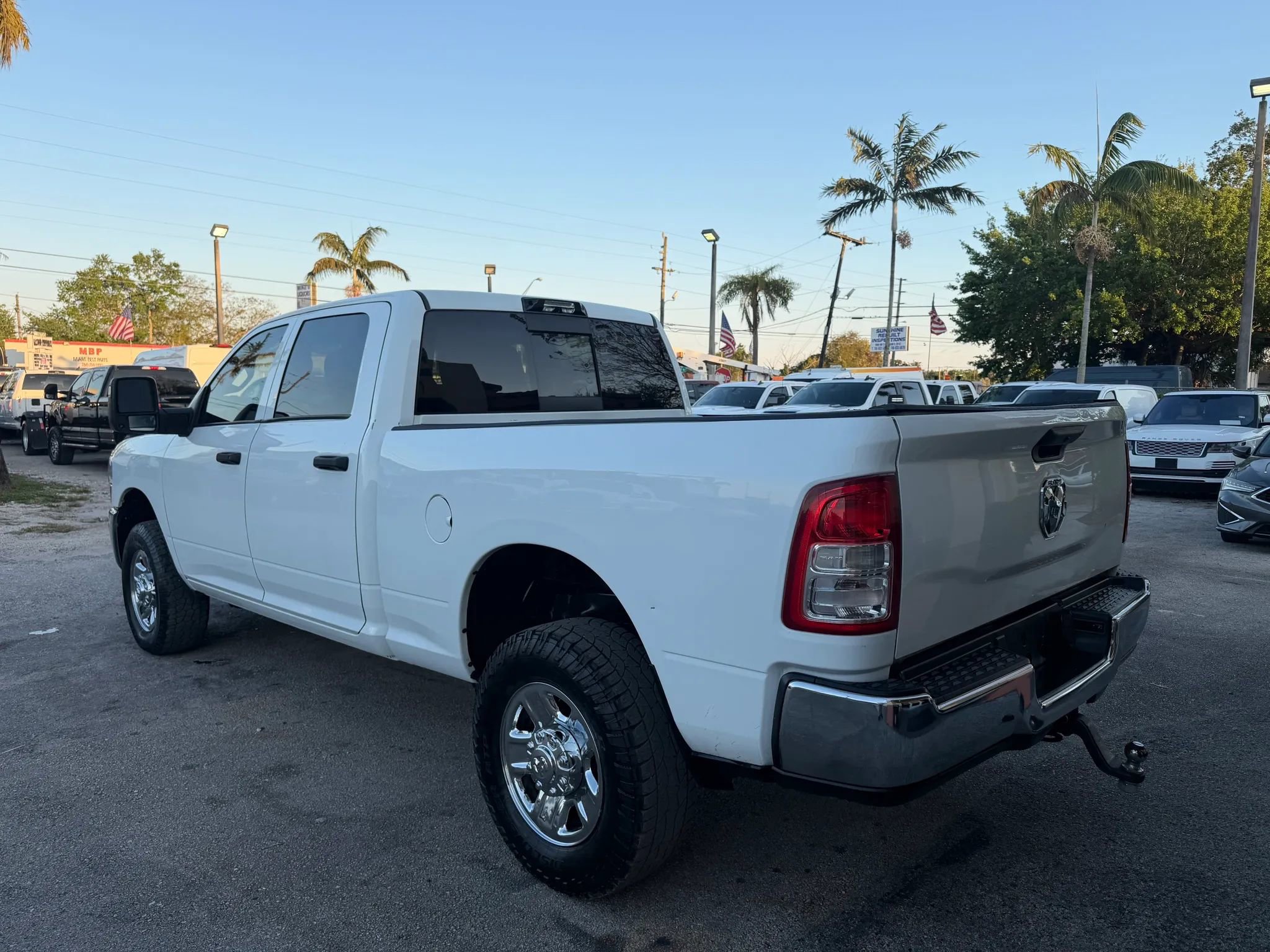 Used 2023 RAM 2500 Tradesman AWD/4WD image 3