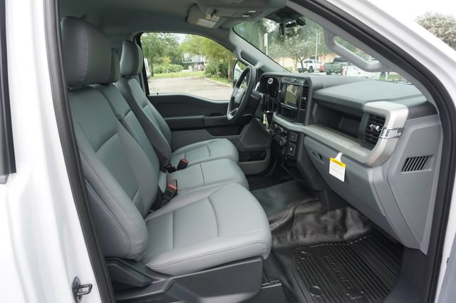 New 2027 Ford F350 XL RWD image 3