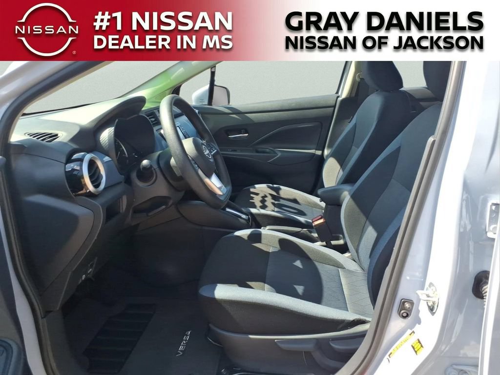 New 2025 Nissan Versa SV w/ Trunk Package FWD image 22