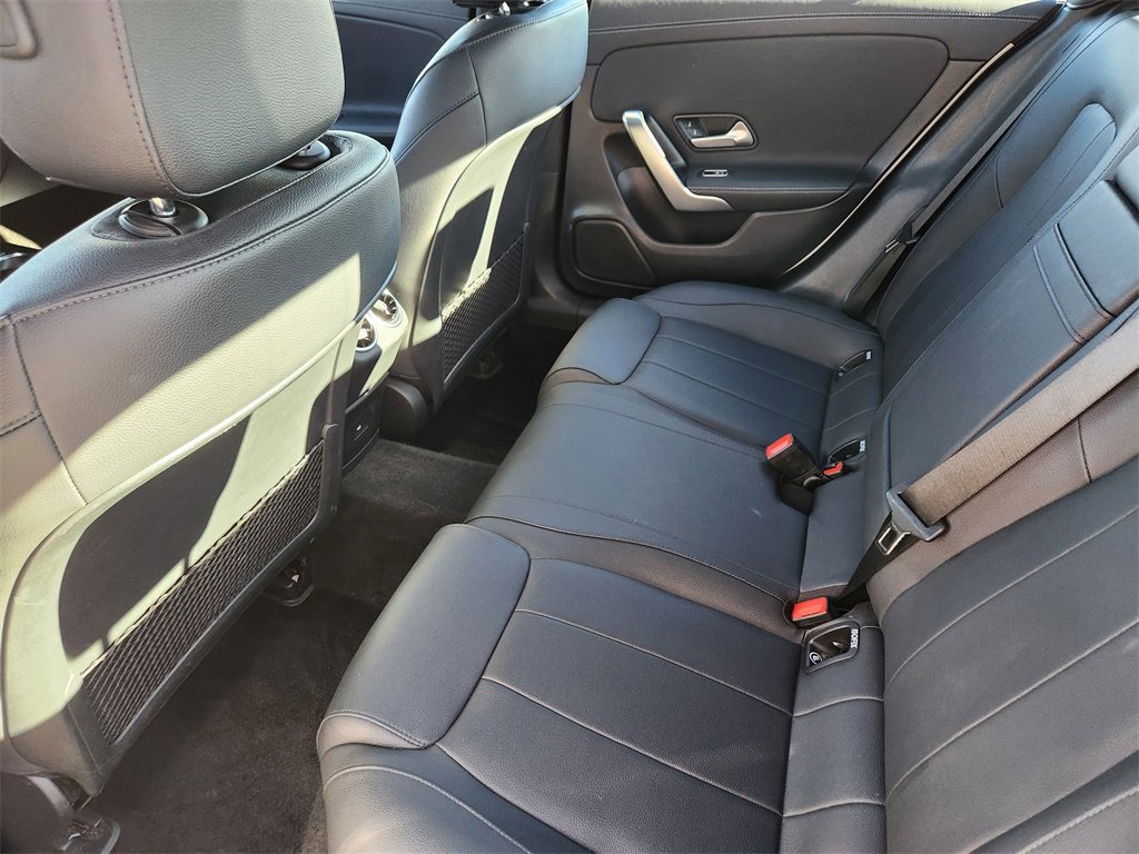 Used 2025 Mercedes-Benz CLA 250 4MATIC image 18