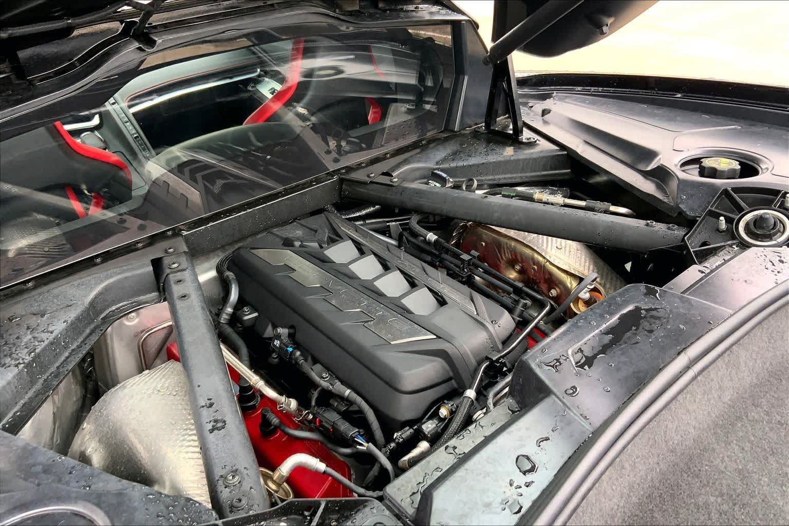 Used 2023 Chevrolet Corvette Stingray Coupe w/ Z51 Performance Package RWD image 28