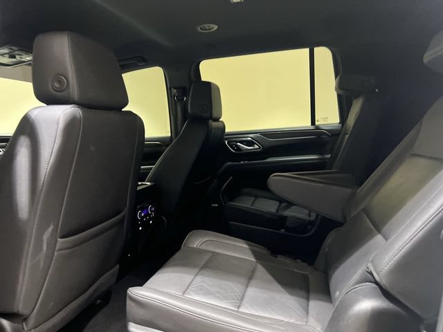 Certified 2024 Chevrolet Suburban Z71 w/ Luxury Package AWD/4WD image 24