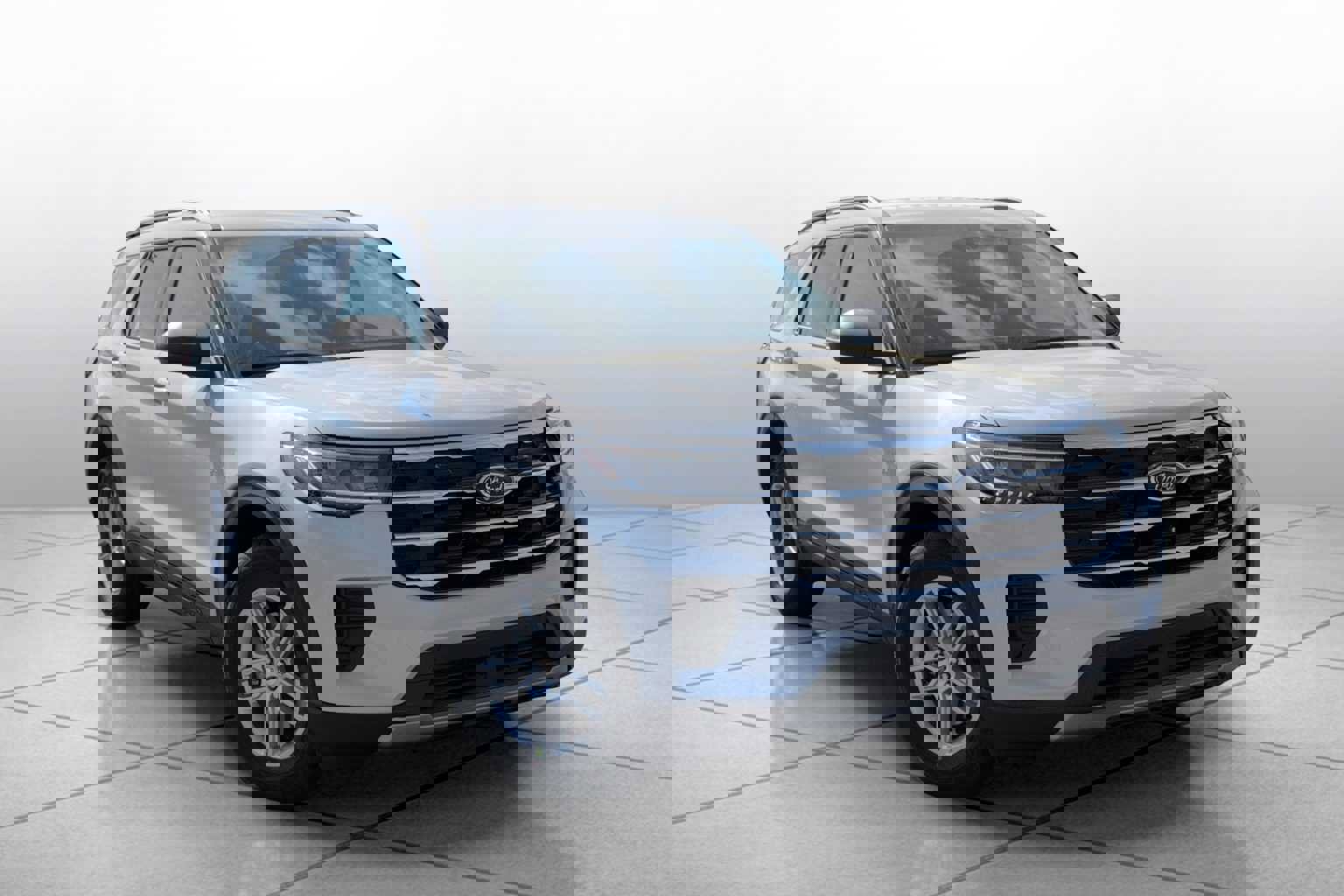 New 2026 Ford Explorer Active image 2