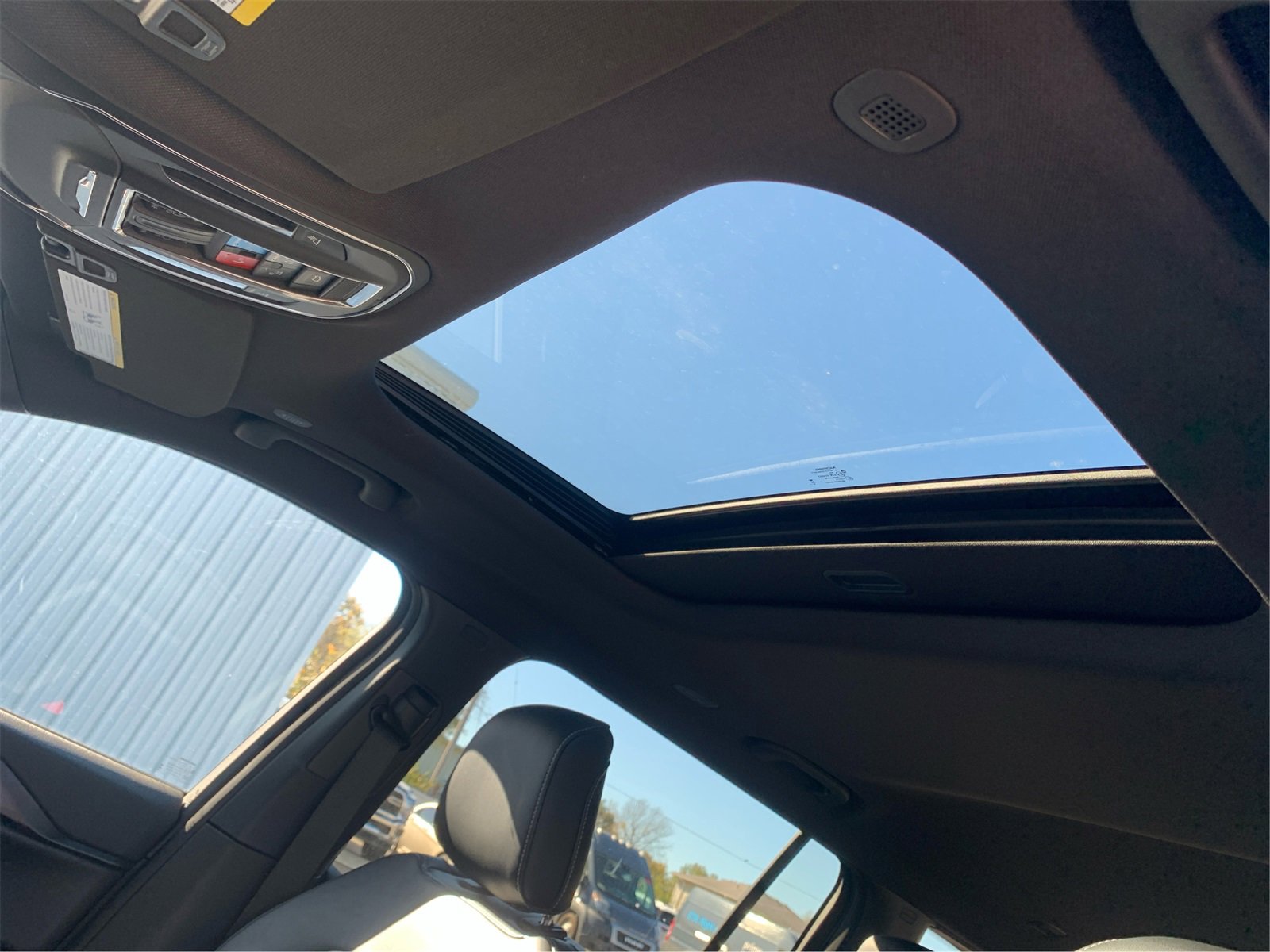 Used 2025 Jeep Grand Cherokee L Altitude image 20