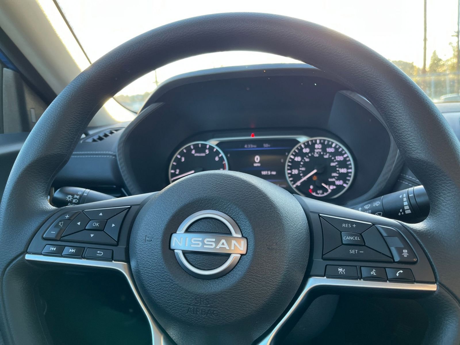 Used 2024 Nissan Sentra SV FWD image 25