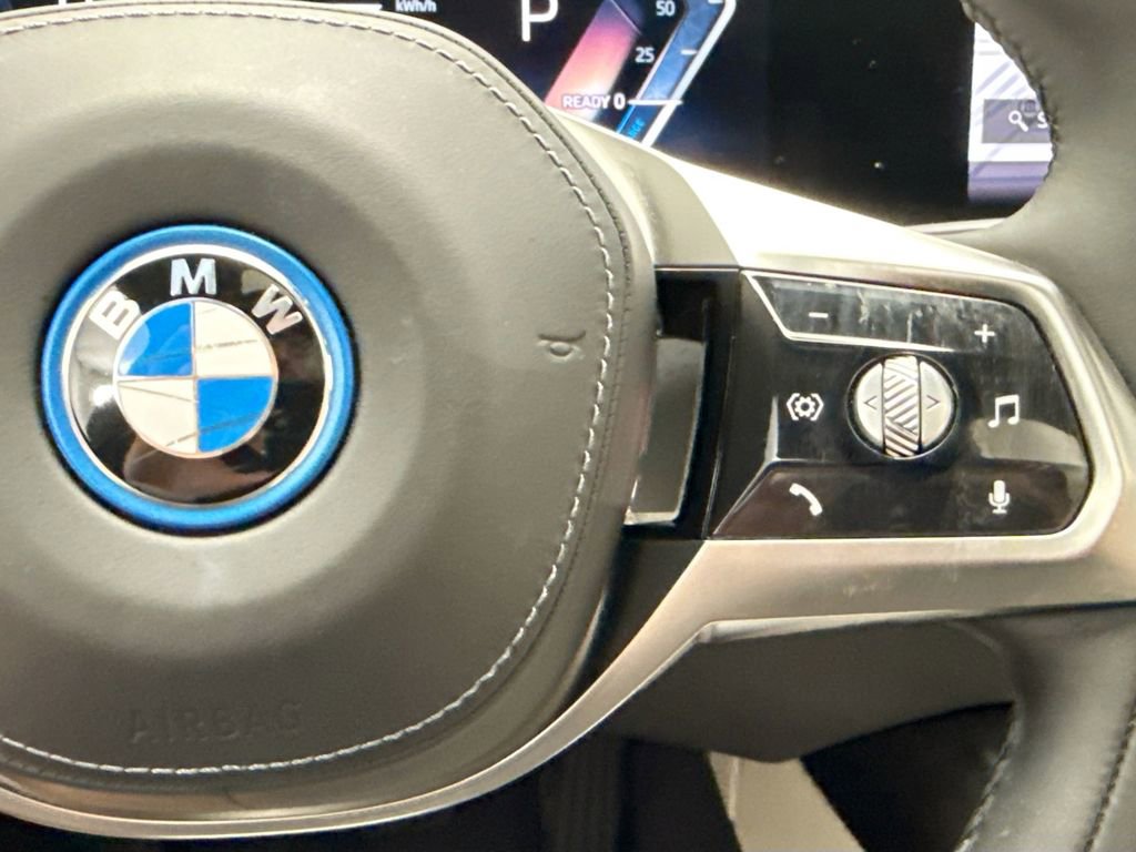 Certified 2024 BMW i7 xDrive60 image 12