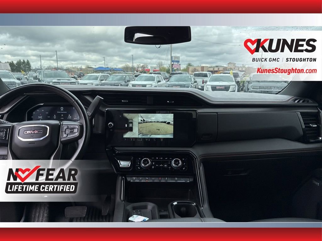 Used 2025 GMC Sierra 2500 AT4 image 46