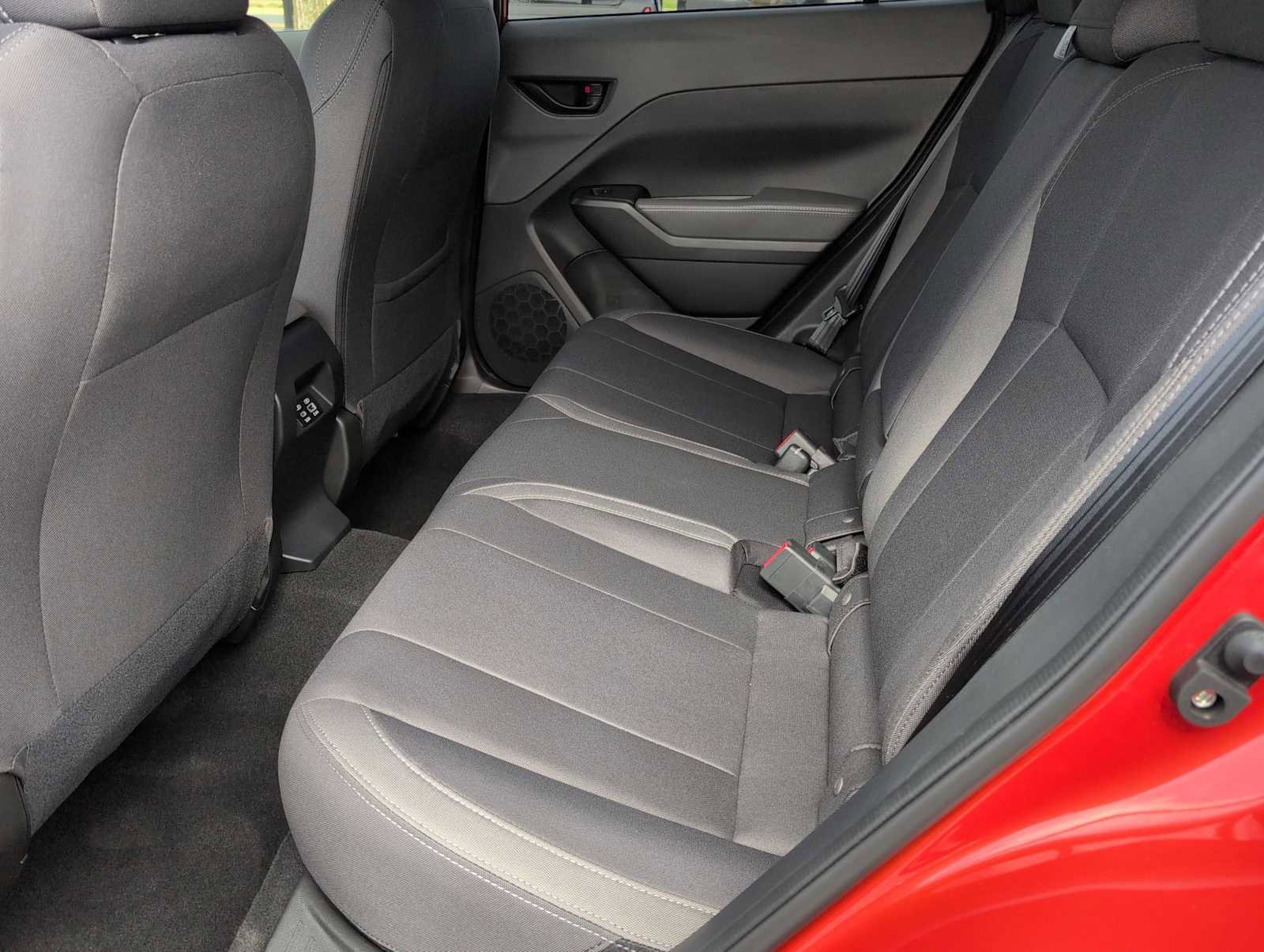 Used 2025 Subaru Crosstrek 2.0i Premium image 19