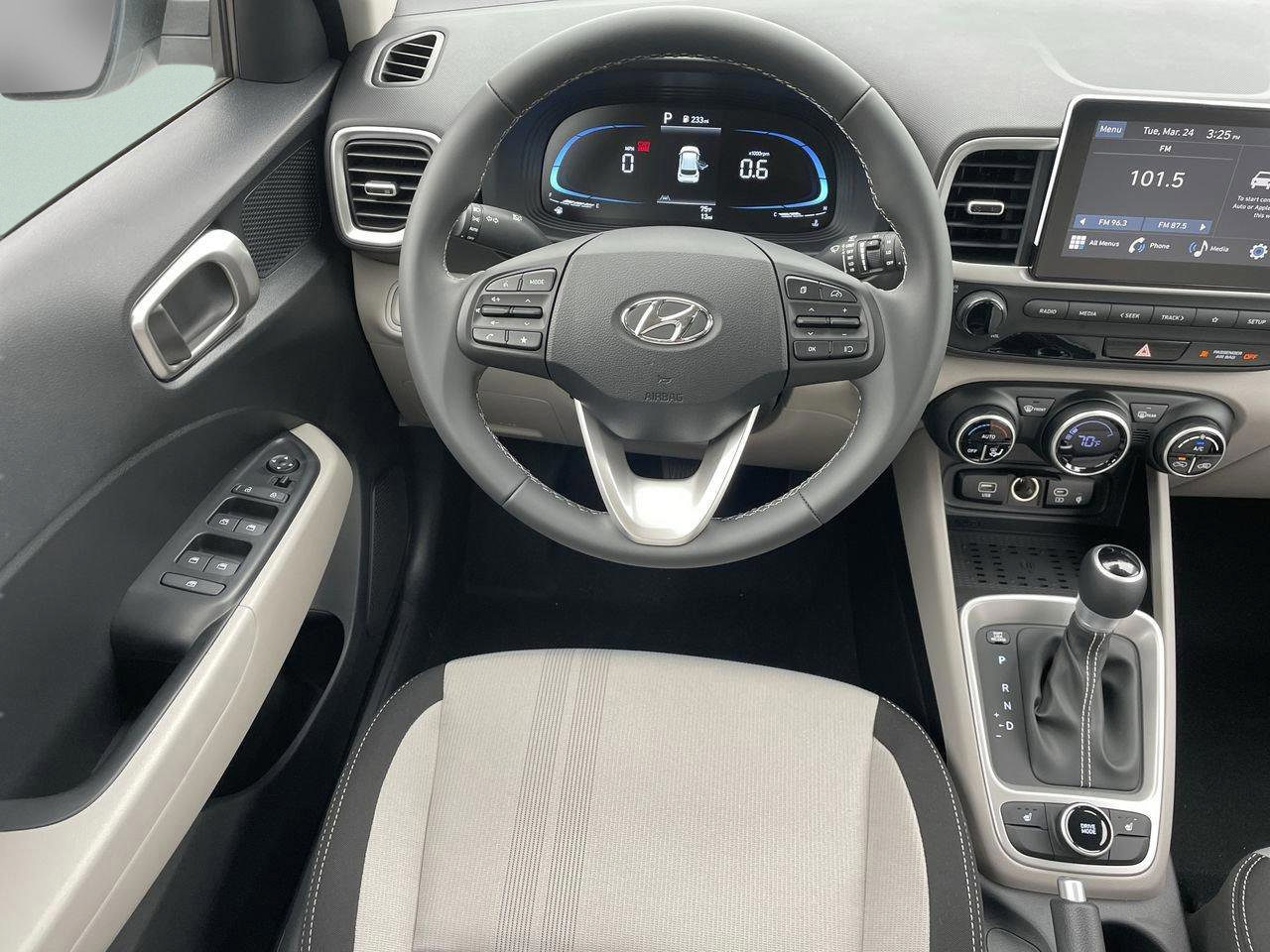 New 2026 Hyundai Venue SEL FWD image 21