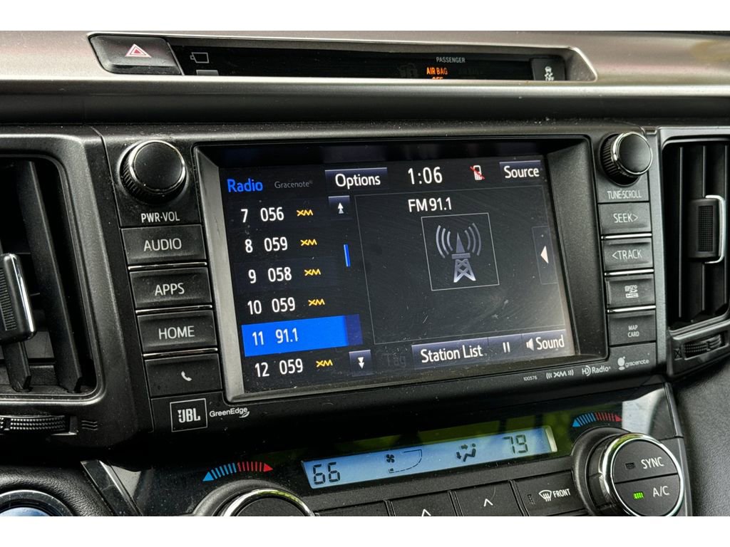 Used 2016 Toyota RAV4 Limited image 19