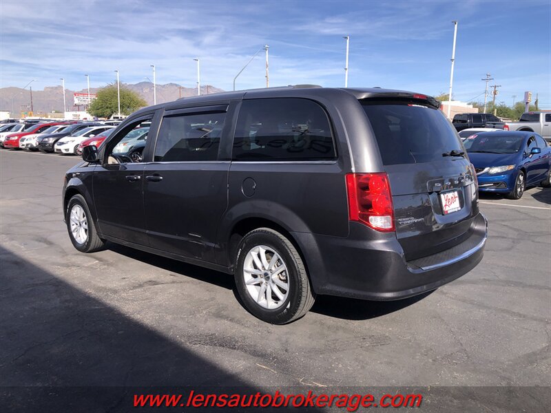 Used 2018 Dodge Grand Caravan SXT FWD image 6