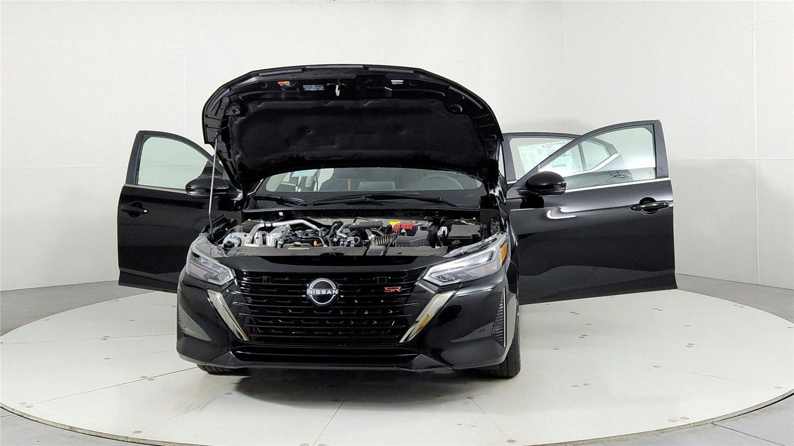 Used 2024 Nissan Sentra SR w/ Trunk Package FWD image 31