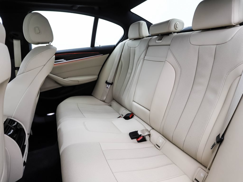 Certified 2023 BMW 530i xDrive AWD/4WD image 23