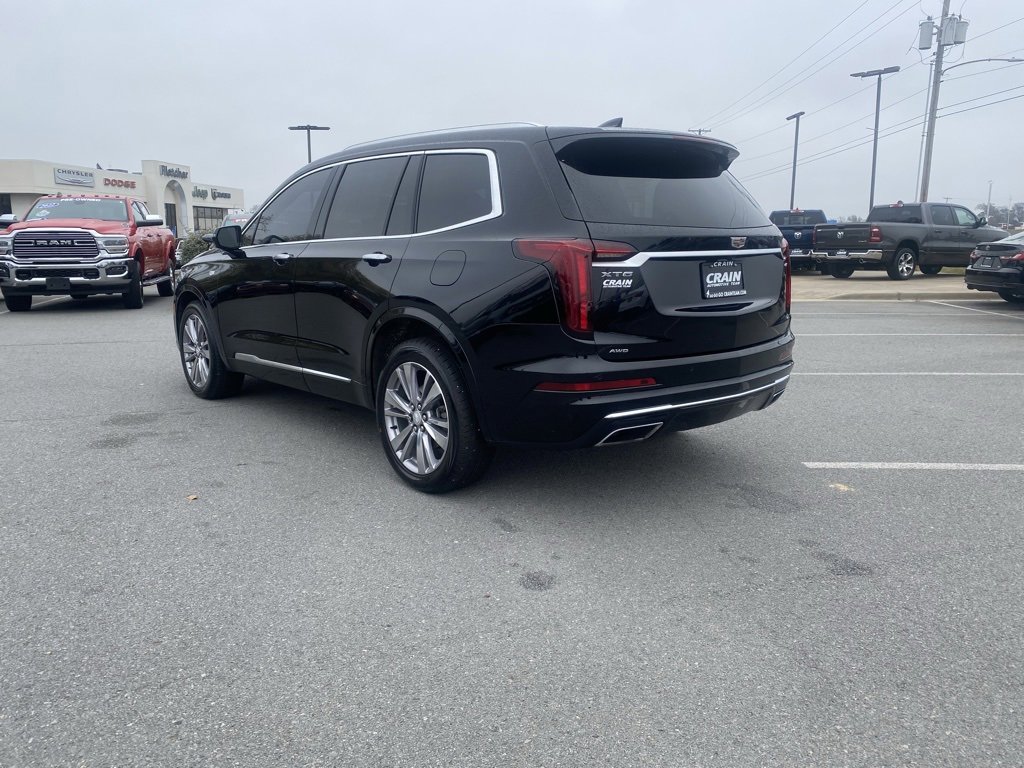Used 2023 Cadillac XT6 Premium Luxury image 5
