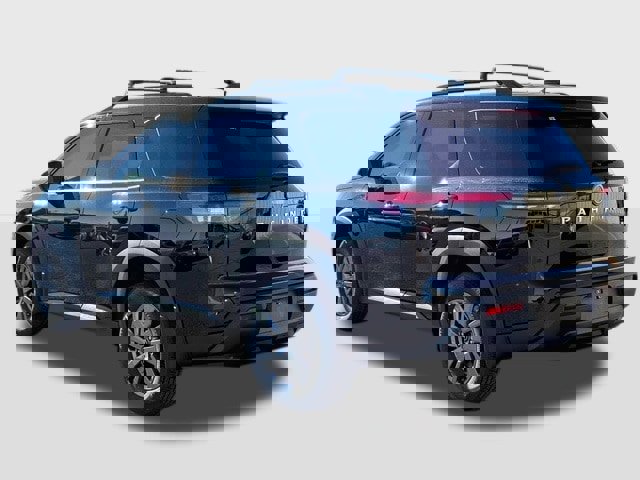 New 2025 Nissan Pathfinder SV image 3