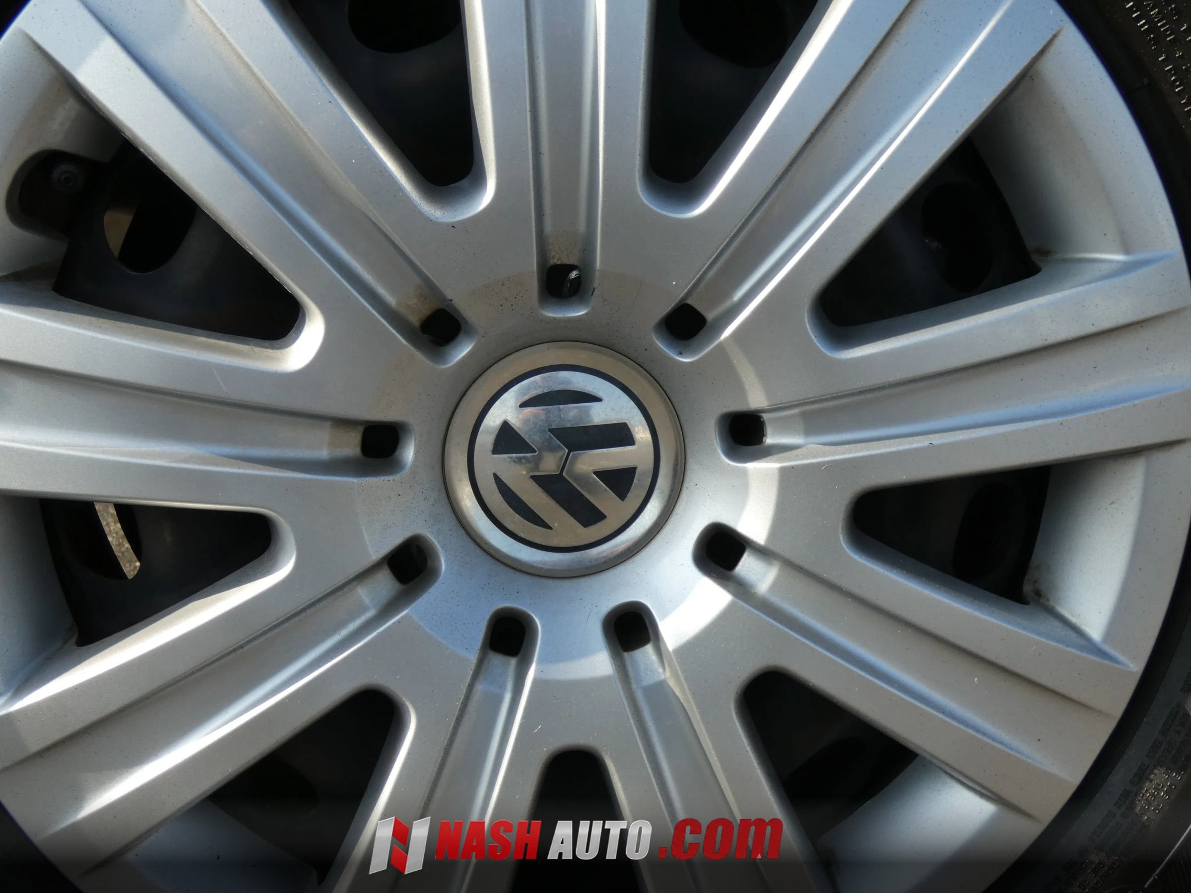 Used 2017 Volkswagen Tiguan S FWD image 20