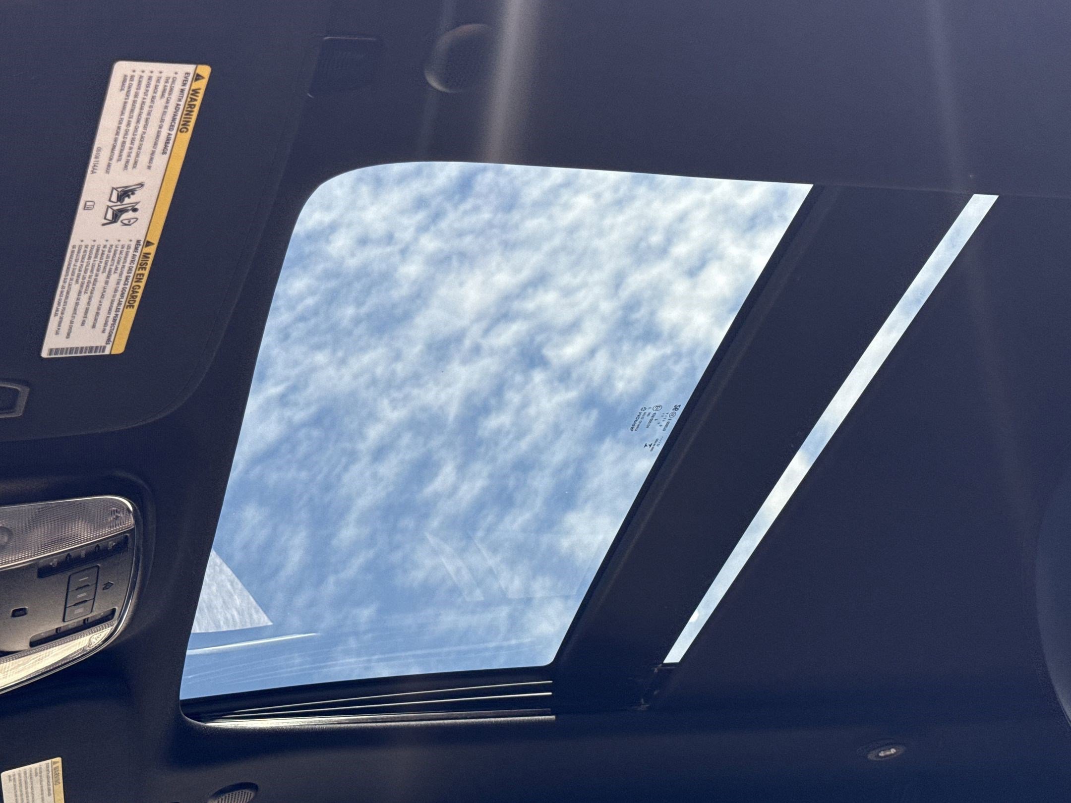 Used 2021 Jeep Grand Cherokee Limited w/ Luxury Group II image 16