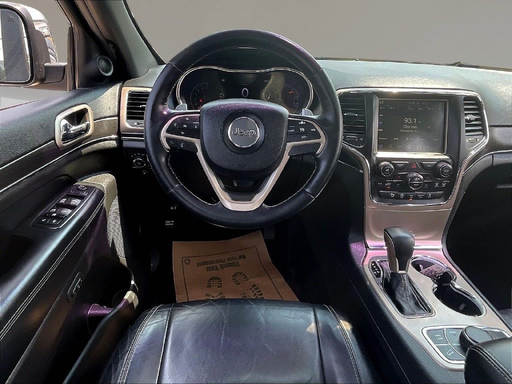 Used 2016 Jeep Grand Cherokee Limited AWD/4WD image 8