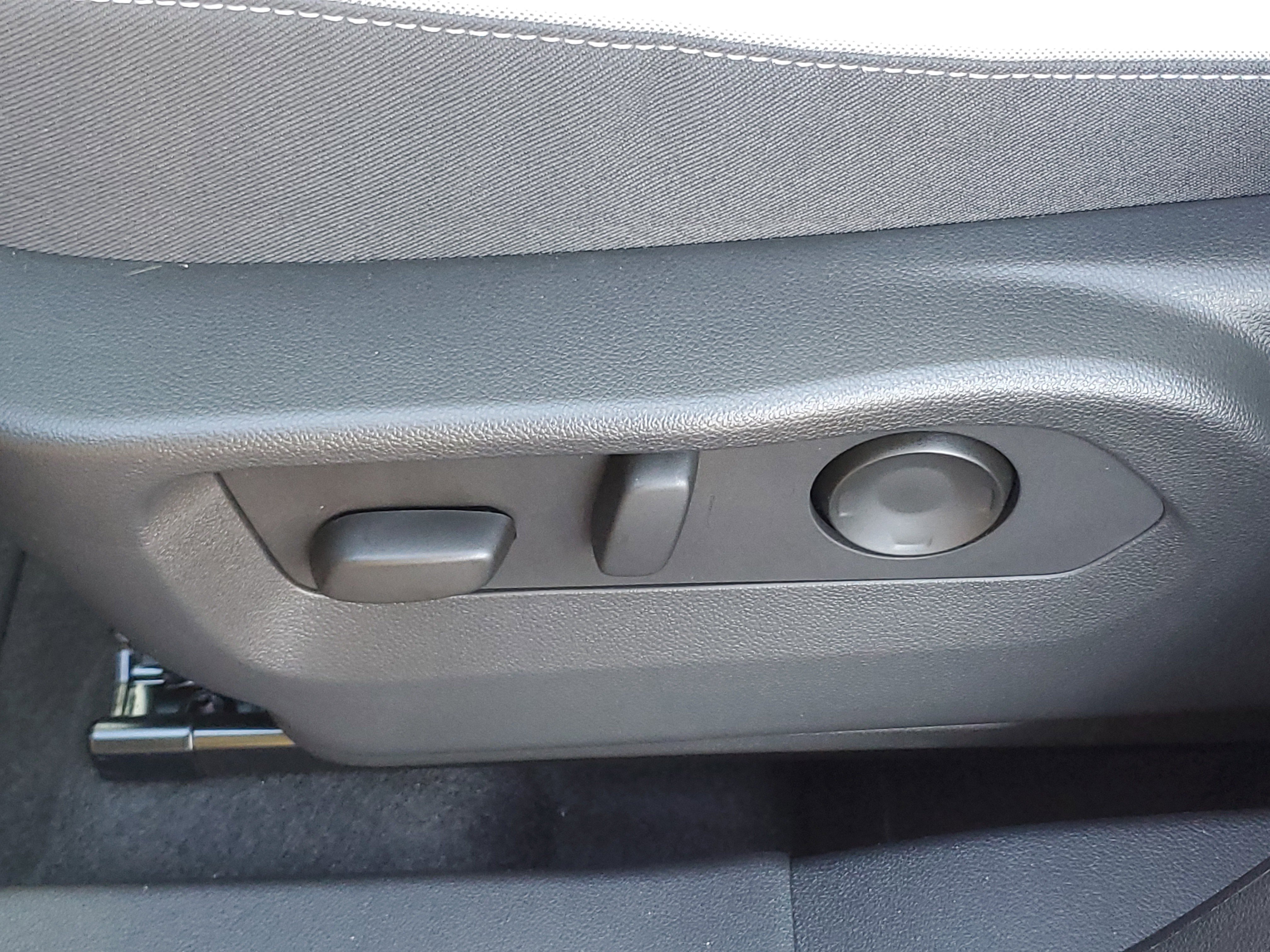 New 2025 Buick Envision Sport Touring image 27