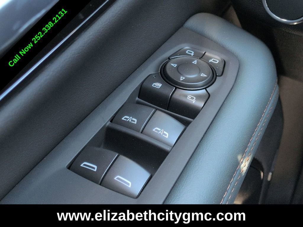 New 2026 GMC Yukon XL AT4 w/ AT4 Premium Package AWD/4WD image 25