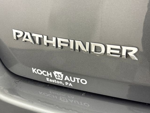 Used 2015 Nissan Pathfinder S image 19