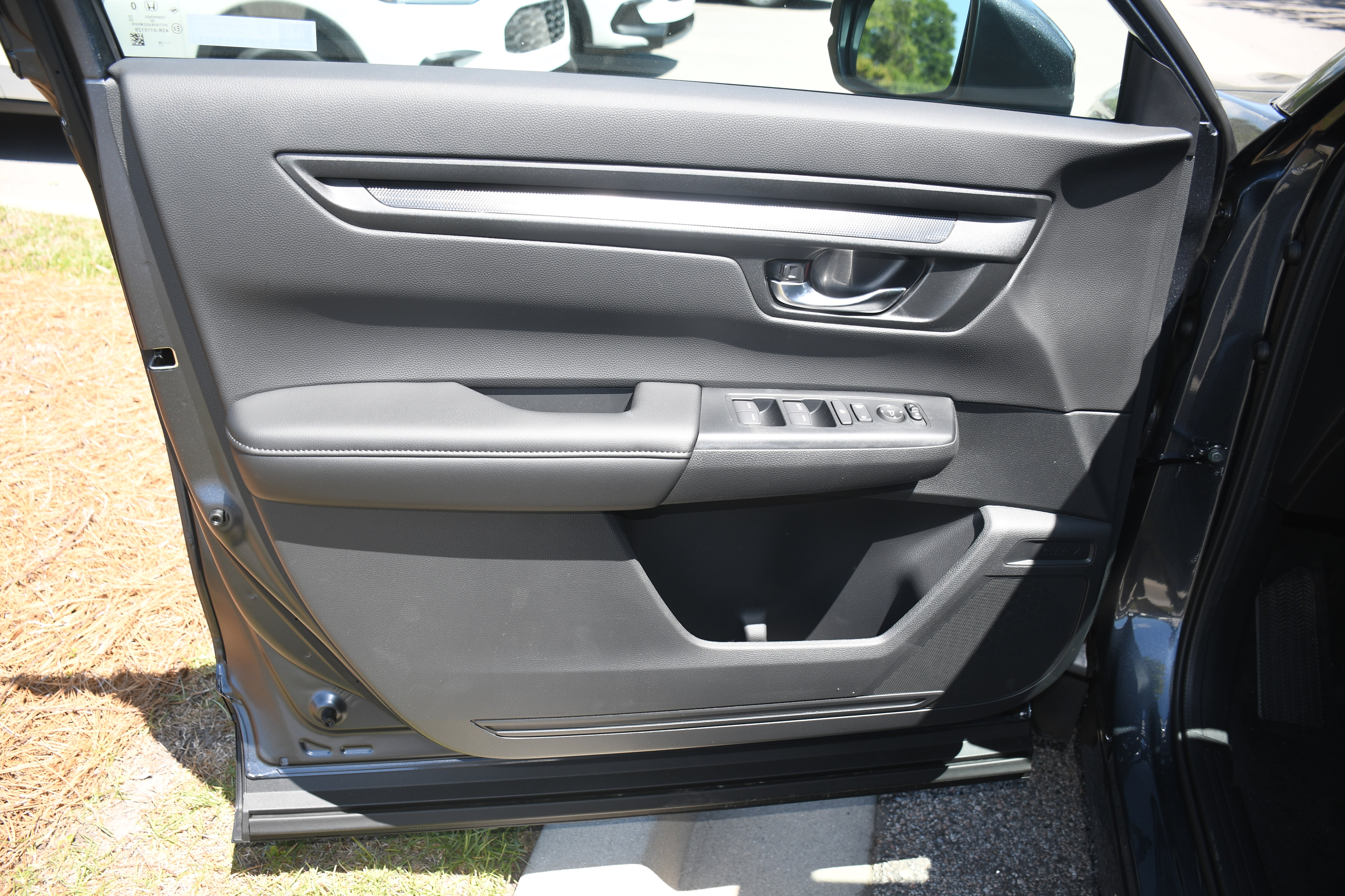 New 2026 Honda CR-V LX image 5