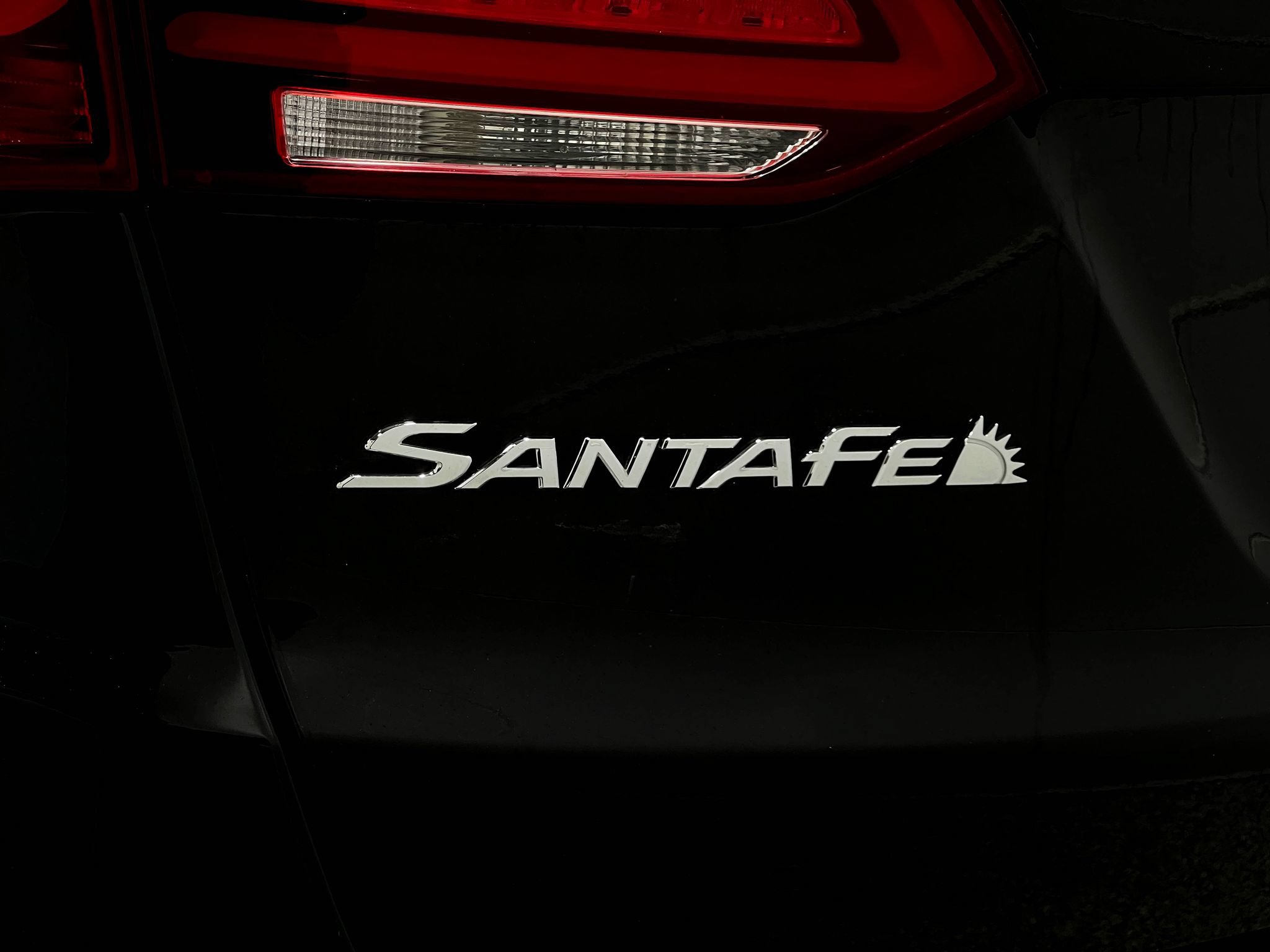 Used 2017 Hyundai Santa Fe Sport FWD image 37