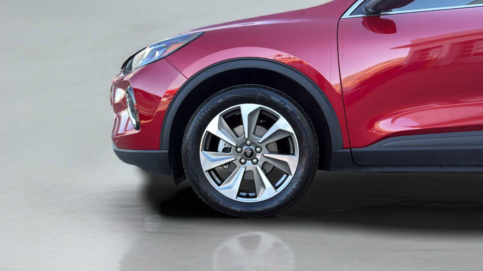 Used 2023 Ford Escape Platinum image 32