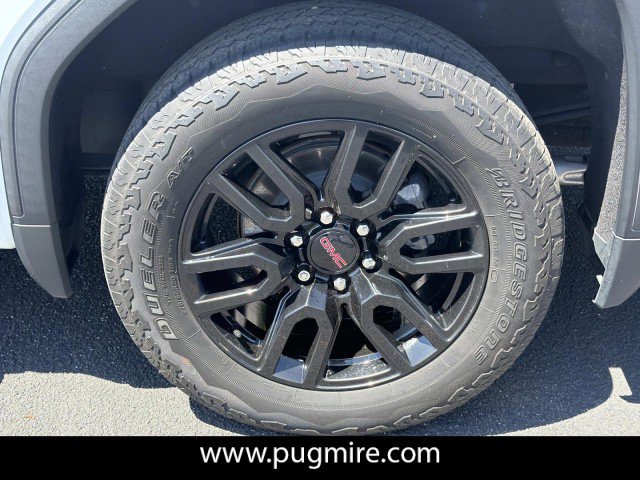 Used 2022 GMC Sierra 1500 Elevation w/ Elevation Premium Package AWD/4WD image 19