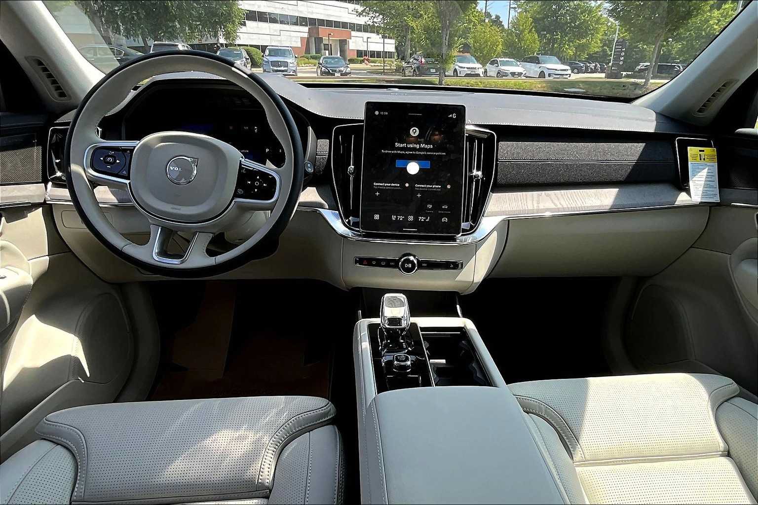 New 2026 Volvo XC90 B6 Ultra w/ Protection Package AWD/4WD image 7
