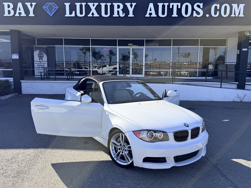 Used 2011 BMW 135i Convertible RWD image 37