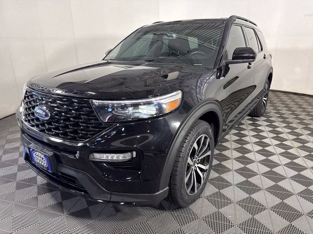 Used 2022 Ford Explorer ST-Line w/ Class IV Trailer Tow Package AWD/4WD image 4