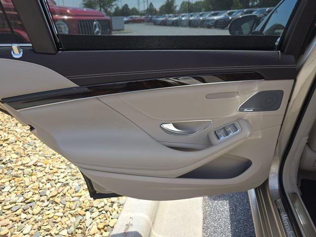 Used 2020 Mercedes-Benz S 560 Sedan image 12
