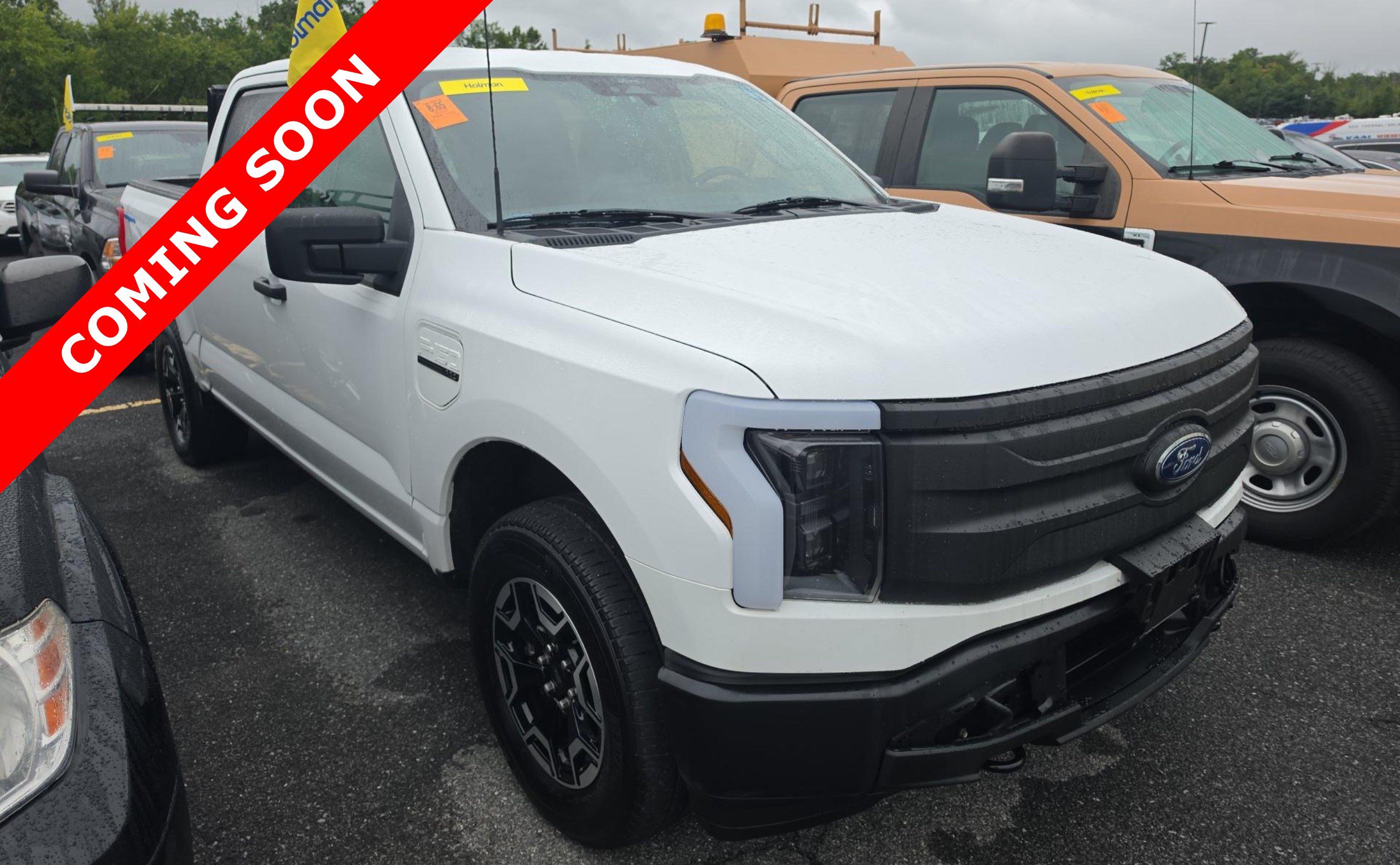 Used 2022 Ford F150 Lightning Pro AWD/4WD image 3