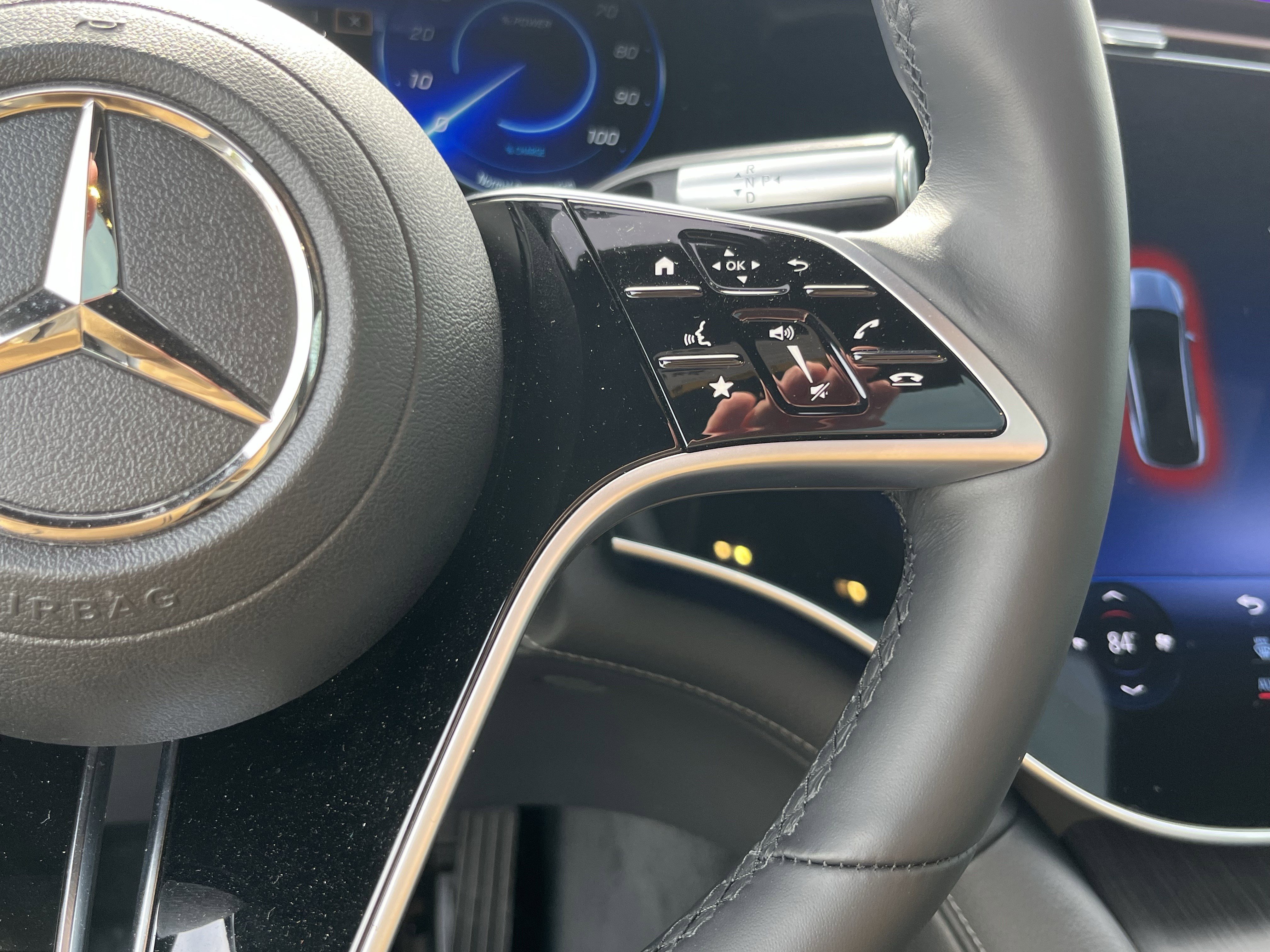 Used 2023 Mercedes-Benz EQS 580 4MATIC SUV image 22