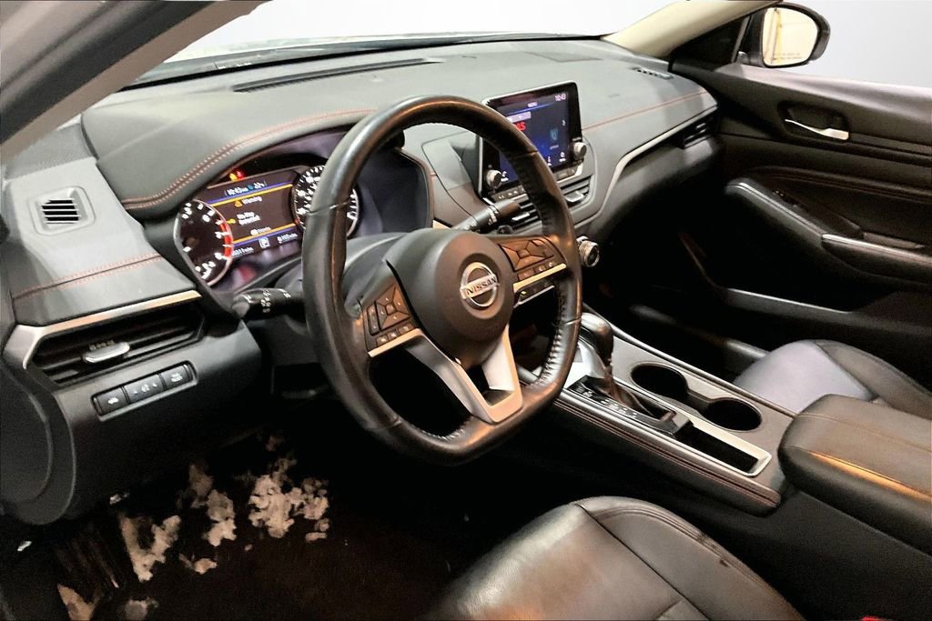 Used 2022 Nissan Altima 2.5 SR image 17