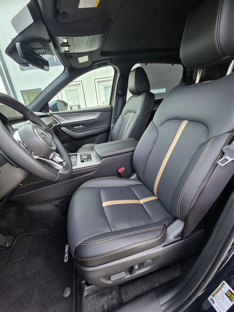 New 2025 MAZDA CX-90 3.3 Turbo w/ Premium Plus Pkg image 11