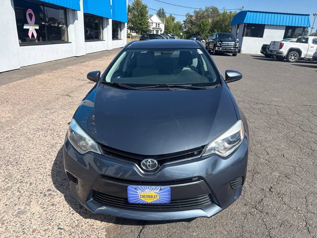 Used 2015 Toyota Corolla LE FWD image 4